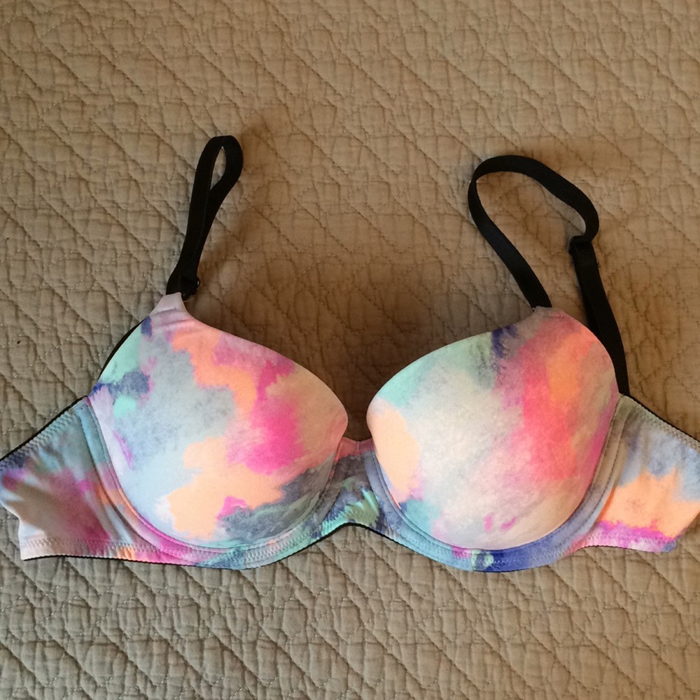 pink vs 32c watercolor bra